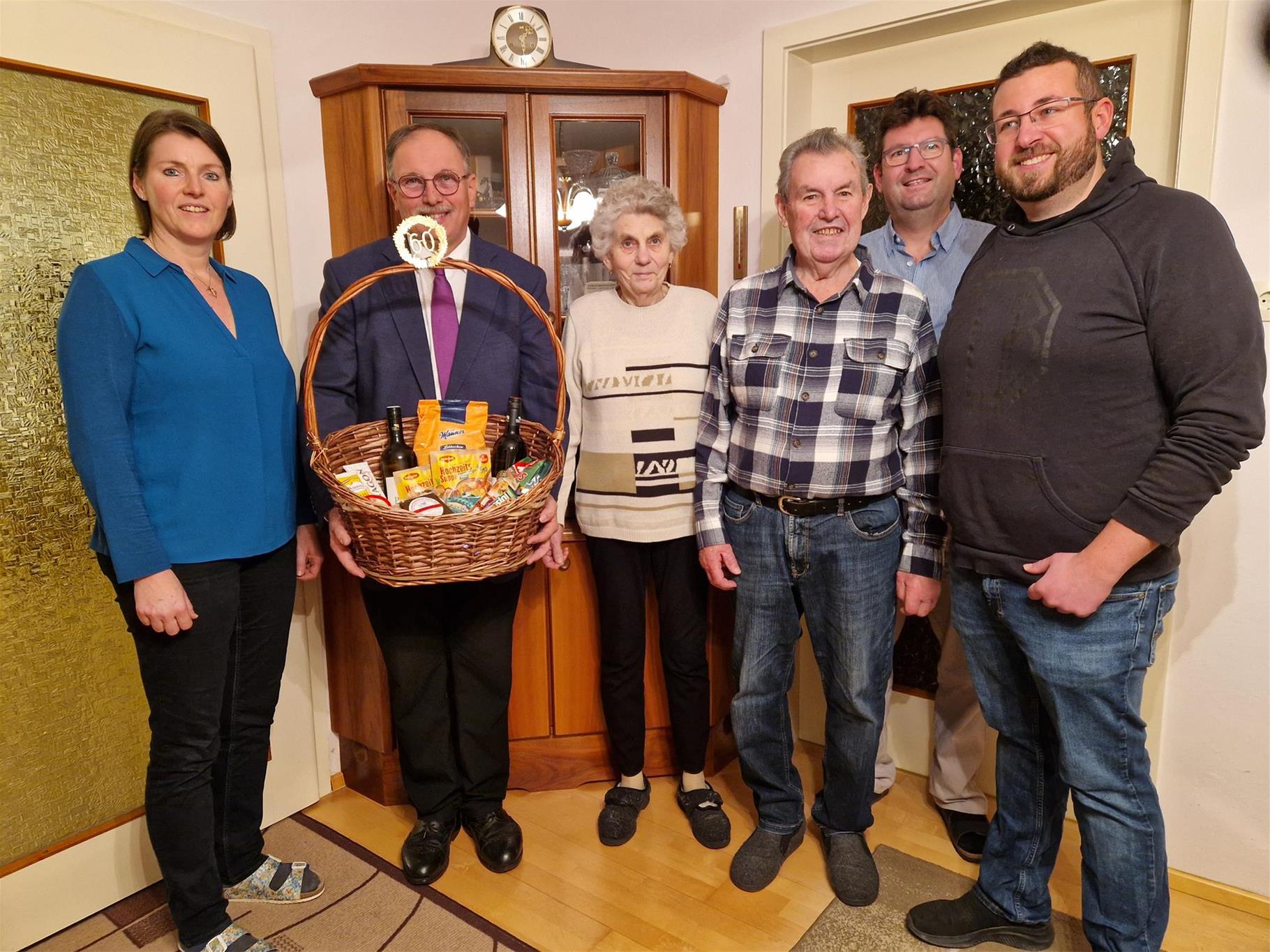 von links nach rechts Christina Riedl, Richard Hogl, Emma Bischof, Karl Bischof, Werner Bischof, Benjamin Piglmaier