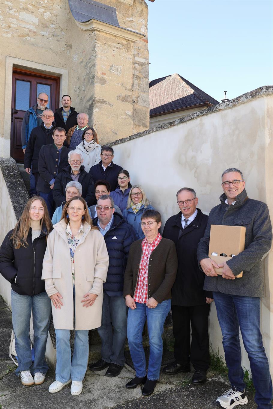 im Bild - v.l.n.r.: R. Trappl, T. Trappl, M. Haberl, P. Thürr, R. Freudenthal, J. Schmoll, J. Scheibböck, H. Wilfinger, G. Demuth, A. Trappl, J. Schmida, M. Hochgatterer, L. Scheibböck, M. Rohringer, E.-M. Wilfinger, B. Scheibböck, R. Hogl, F. Wilfinger