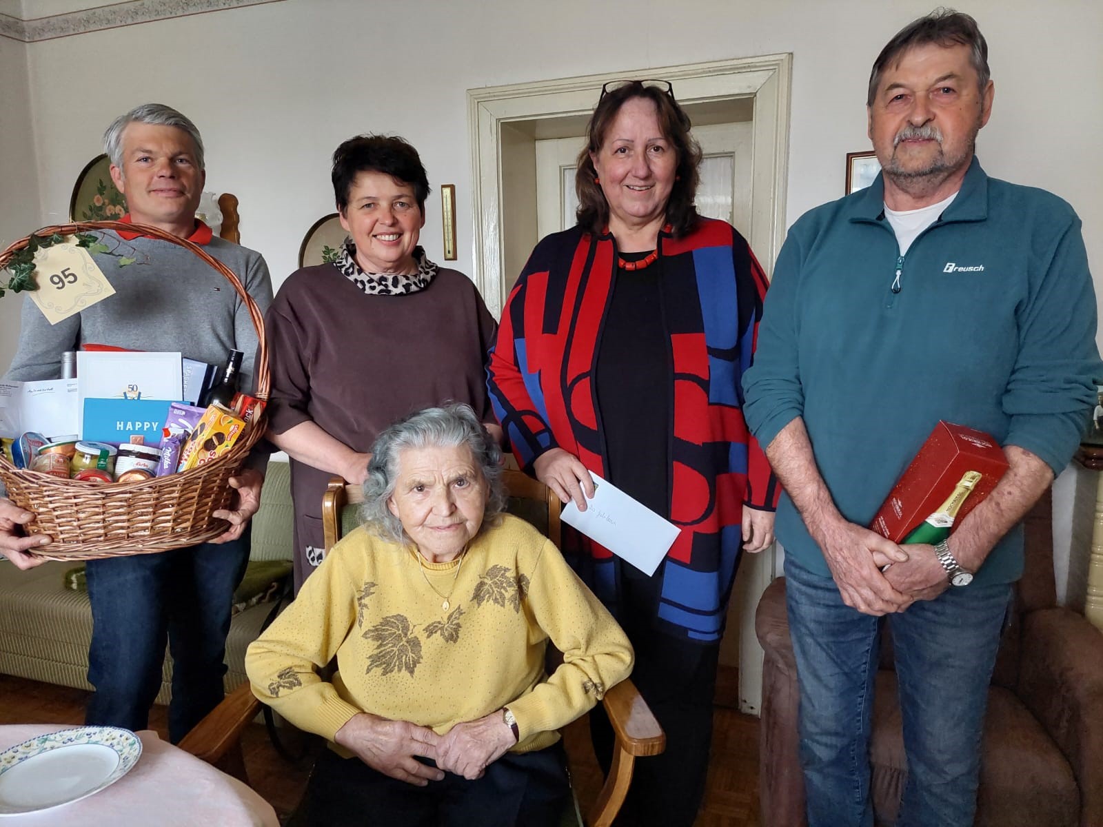 Von links nach rechts: Josef Zöch, Annemarie Maurer, Stefanie Fellinger, Luise Burger und Leopold Bräuer