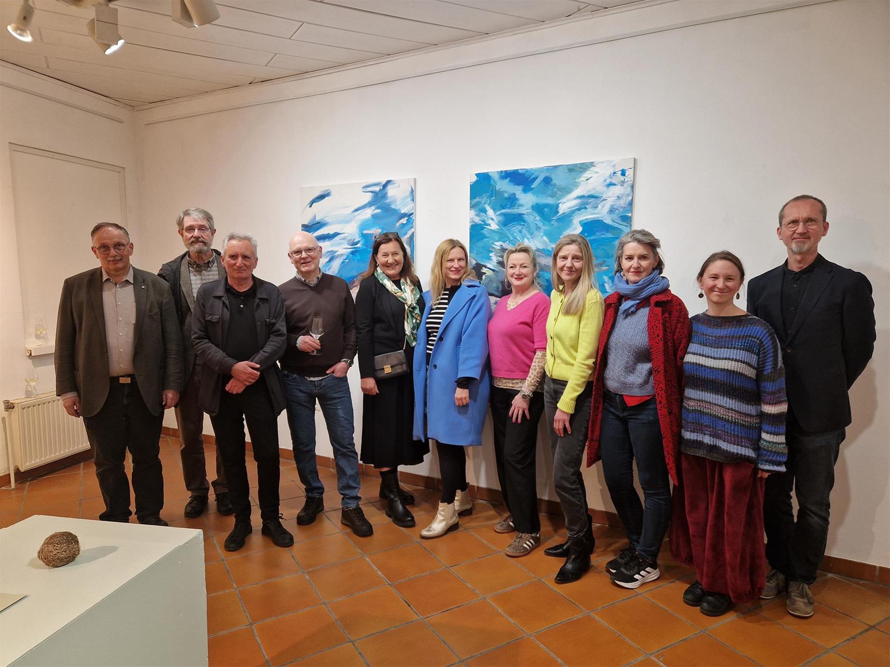 im Bild - v.l.n.r.: Richard Hogl, Michael Bottig, Andreas Herok, Jürgen Wagner, Petra Forman, Susanna Schwarz, Dora Mai, Anita Steinwidder, G. Maria Wetter, Saskia Lassmann, Andreas Semerad